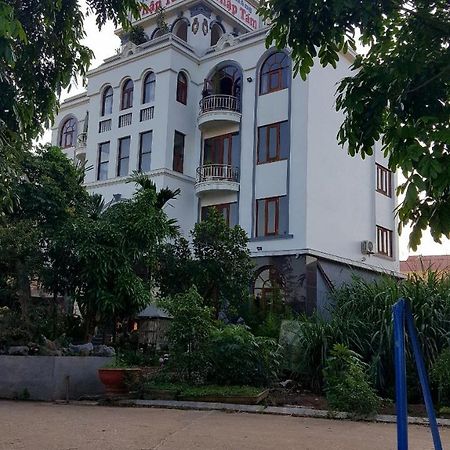 Thap Tam Royal Hotel Νιν Μπιν Εξωτερικό φωτογραφία